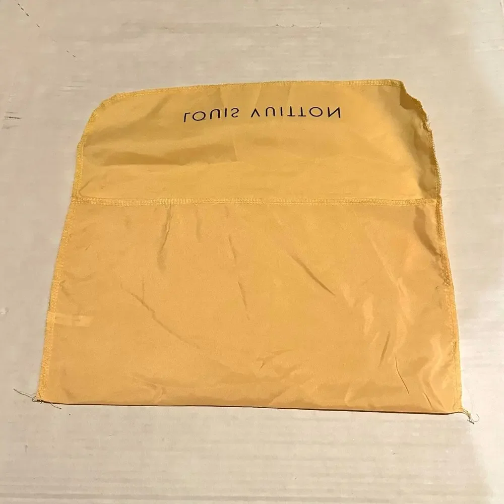 Louis Vuitton authentic louis